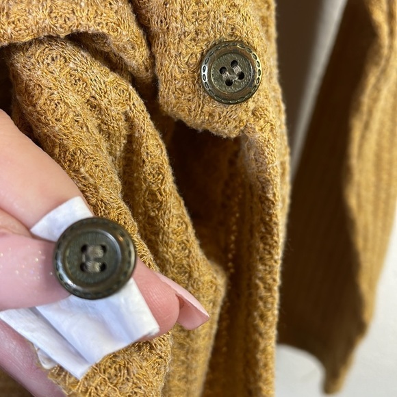 Miholl mustard waffle knit button up long sleeve sweater size L - Picture 5 of 8